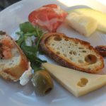 Frisco Mom Blog, Foodie, Eight11, Restaurants, Dallas, North Texas, Crackers, Cheese, Olives, Chardonnay 